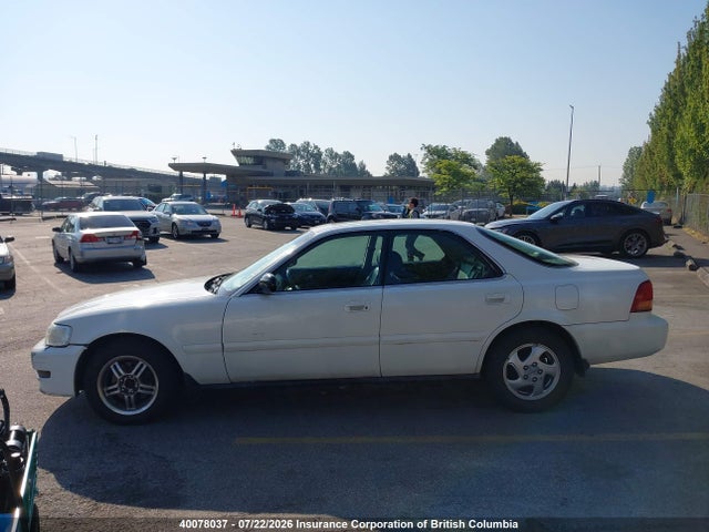 1997 Acura 3.2tl მანქანა იყიდება აუქციონზე, vin: JH4UA3643VC800581, აუქციონის ნომერი: 40078037