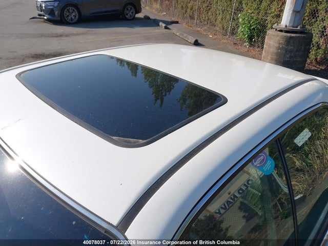 1997 Acura 3.2tl მანქანა იყიდება აუქციონზე, vin: JH4UA3643VC800581, აუქციონის ნომერი: 40078037