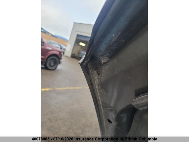 40078063 :رقم المزاد ، 3FAHP0HAXAR374845 vin ، 2010 Ford Fusion Se مزاد بيع