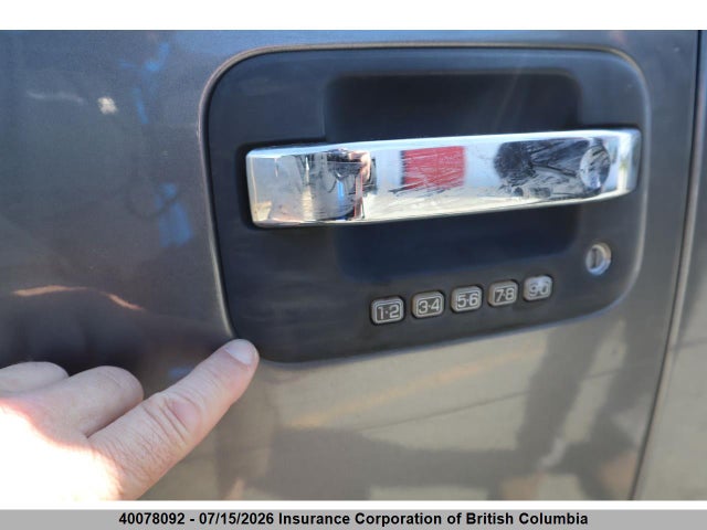 40078092 :رقم المزاد ، 1FTFX1EF8CFA73210 vin ، 2012 Ford F150 مزاد بيع