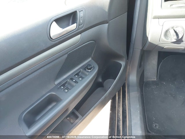 40078096 :رقم المزاد ، WVWDR71K77W036792 vin ، 2007 Volkswagen Rabbit مزاد بيع