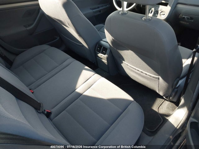 40078096 :رقم المزاد ، WVWDR71K77W036792 vin ، 2007 Volkswagen Rabbit مزاد بيع