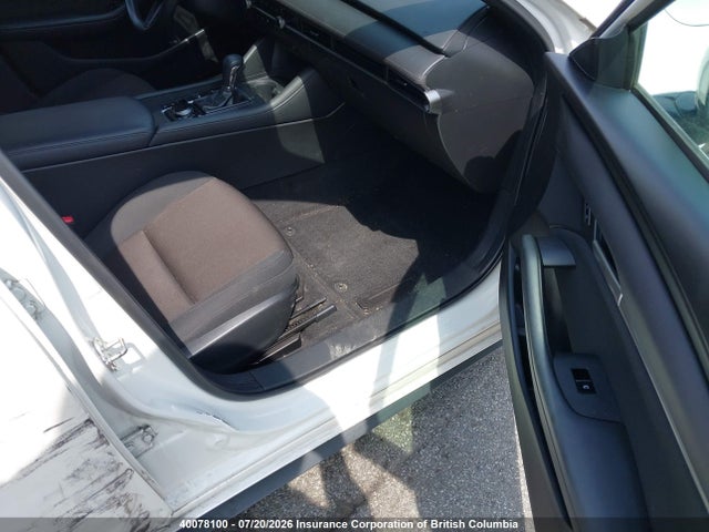 Aukcja sprzedaży 2020 Mazda Mazda3 Gx, vin: JM1BPAK71L1163601, numer aukcji: 40078100