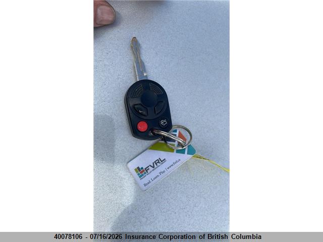 40078106 :رقم المزاد ، 1FMCU03779KD13098 vin ، 2009 Ford Escape Xlt مزاد بيع