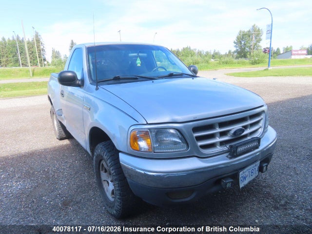 40078117 :رقم المزاد ، 2FTRF18292CA18977 vin ، 2002 Ford F150 مزاد بيع