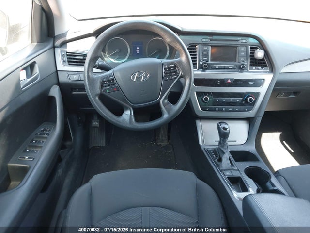 Продажа на аукционе авто 2016 Hyundai Sonata Se, vin: 5NPE24AF3GH323112, номер лота: 40070632