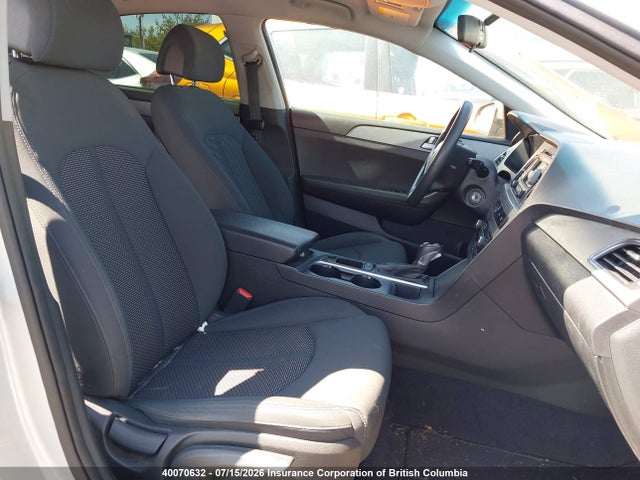 Auction sale of the 2016 Hyundai Sonata Se, vin: 5NPE24AF3GH323112, lot number: 40070632