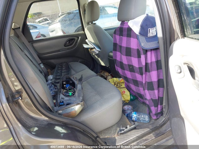 40073499 :رقم المزاد ، 1FMYU03127KA00345 vin ، 2007 Ford Escape Xlt مزاد بيع