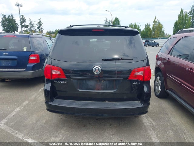 40069941 :رقم المزاد ، 2V8HW34X89R500599 vin ، 2009 Volkswagen Routan Se مزاد بيع