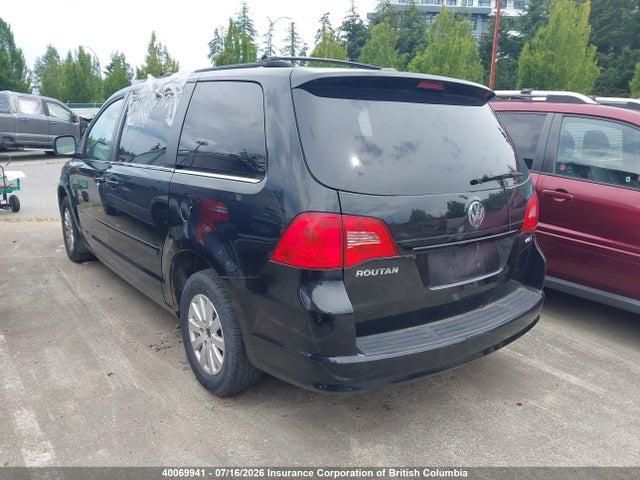 40069941 :رقم المزاد ، 2V8HW34X89R500599 vin ، 2009 Volkswagen Routan Se مزاد بيع