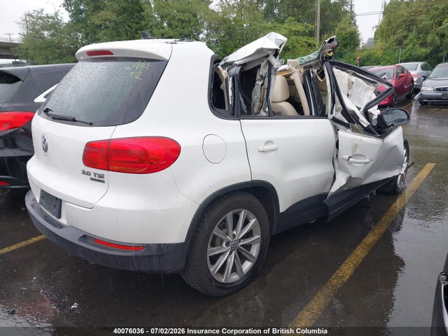 40076036 :رقم المزاد ، WVGBV7AX8CW559758 vin ، 2012 Volkswagen Tiguan S/se/sel مزاد بيع