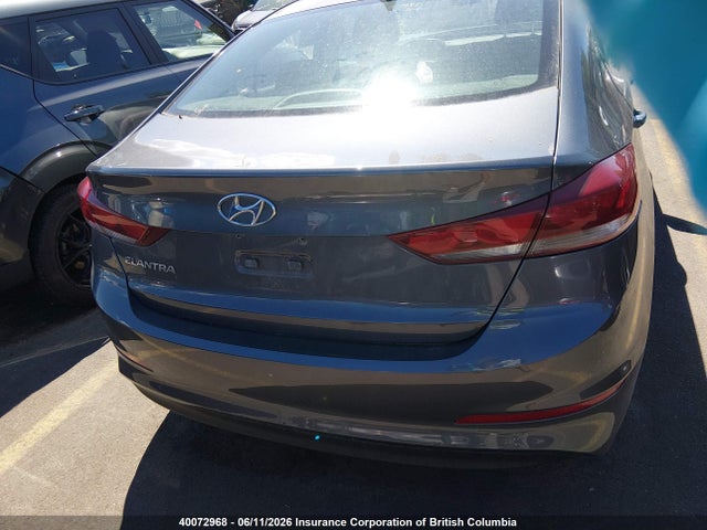 40072968 :رقم المزاد ، KMHD84LF2HU207846 vin ، 2017 Hyundai Elantra Se/value/limited مزاد بيع