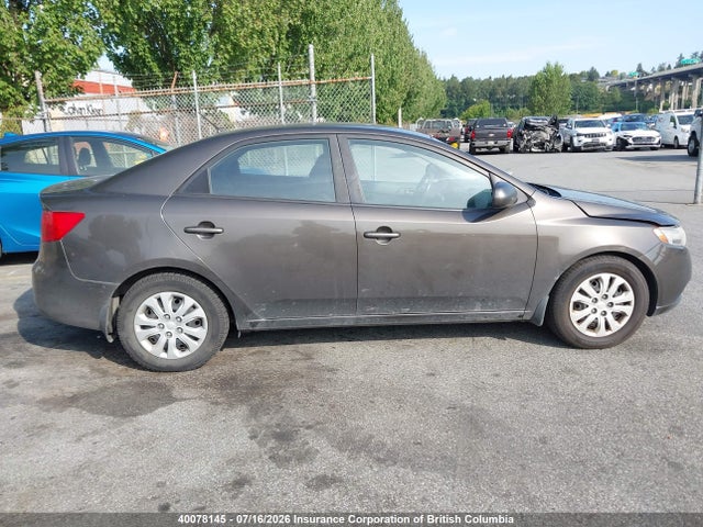 40078145 :رقم المزاد ، KNAFT4A28B5409942 vin ، 2011 Kia Forte مزاد بيع