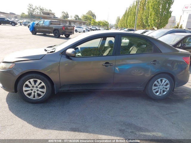 40078145 :رقم المزاد ، KNAFT4A28B5409942 vin ، 2011 Kia Forte مزاد بيع