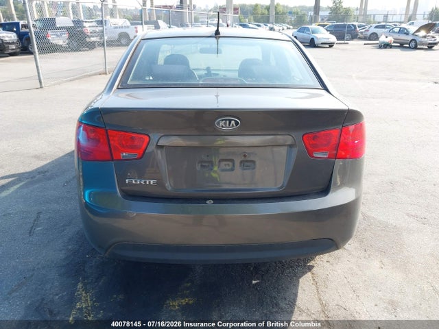 40078145 :رقم المزاد ، KNAFT4A28B5409942 vin ، 2011 Kia Forte مزاد بيع