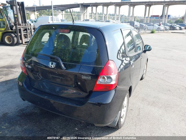 Продажа на аукционе авто 2007 Honda Fit, vin: JHMGD38477S818608, номер лота: 40078167