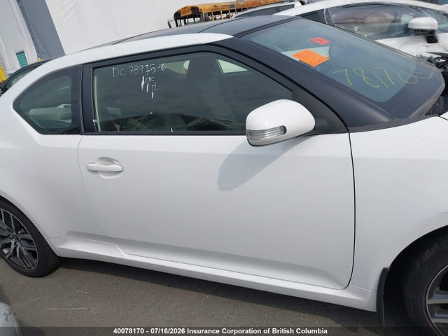 Scion TC 2014 JTKJF5C76E3078953 Image 14