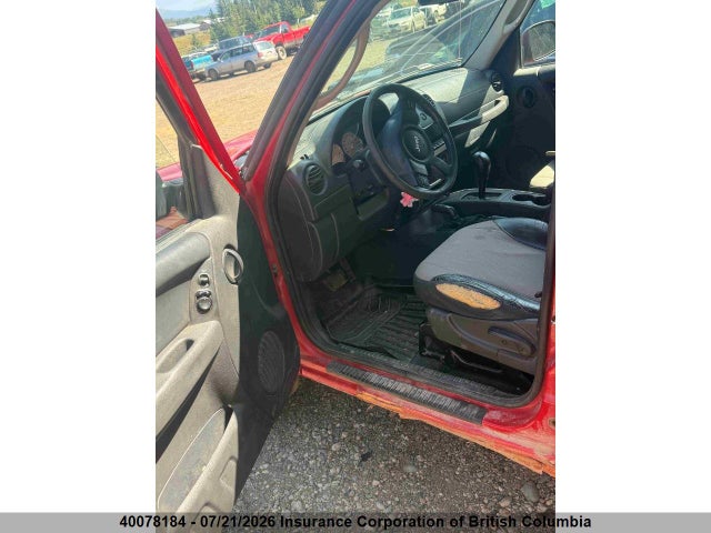 40078184 :رقم المزاد ، 1J4GL48K94W305951 vin ، 2004 Jeep Liberty Sport مزاد بيع