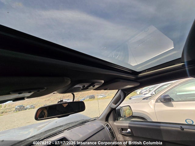 40078212 :رقم المزاد ، 1FMCU9EG2BKB62467 vin ، 2011 Ford Escape Limited مزاد بيع