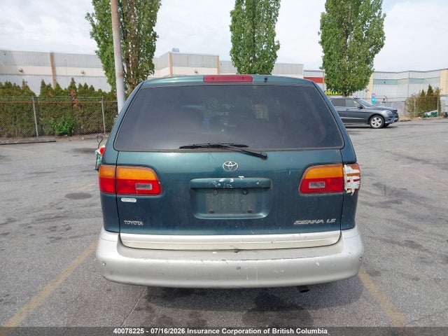 Продажа на аукционе авто 1998 Toyota Sienna Le/xle, vin: 4T3ZF13C1WU056678, номер лота: 40078225