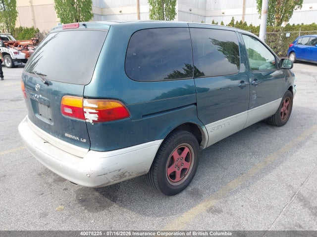 Продажа на аукционе авто 1998 Toyota Sienna Le/xle, vin: 4T3ZF13C1WU056678, номер лота: 40078225
