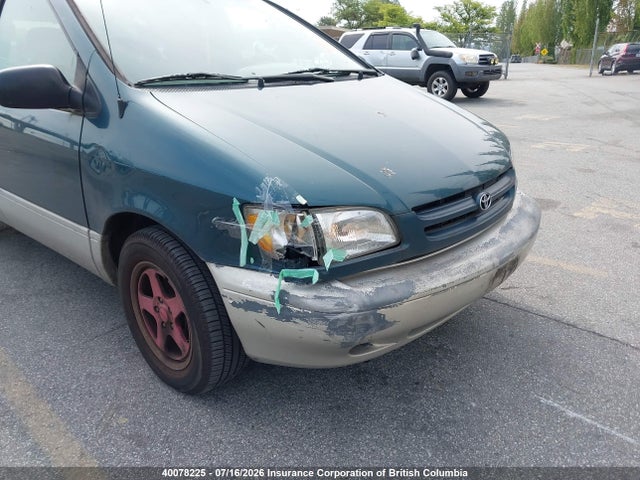Продажа на аукционе авто 1998 Toyota Sienna Le/xle, vin: 4T3ZF13C1WU056678, номер лота: 40078225