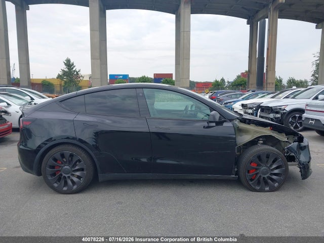 Продажа на аукционе авто 2023 Tesla Model Y Rwd, vin: LRWYGDFD2PC005318, номер лота: 40078226