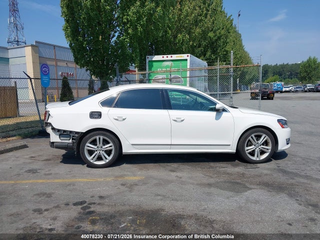 1VWBN7A30EC104681 Volkswagen PASSAT SE