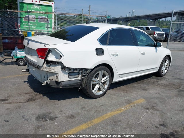 1VWBN7A30EC104681 Volkswagen PASSAT SE