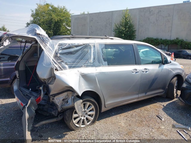 Toyota SIENNA LE 2017 5TDJZ3DC0HS169203 Image 14