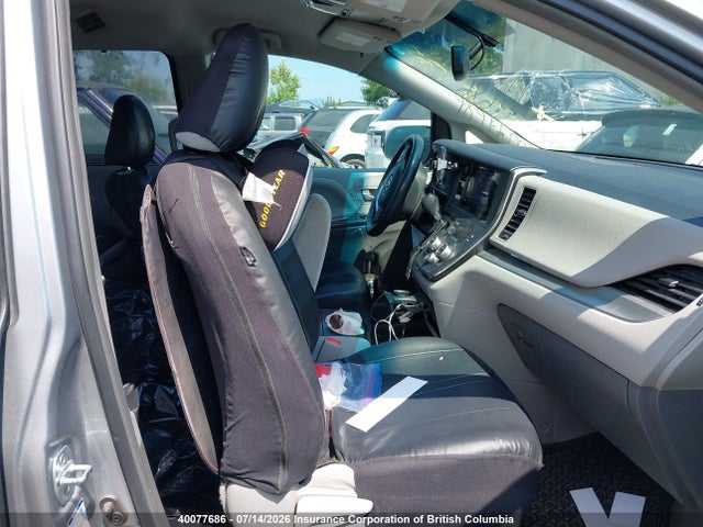 Toyota SIENNA LE 2017 5TDJZ3DC0HS169203 Image 5