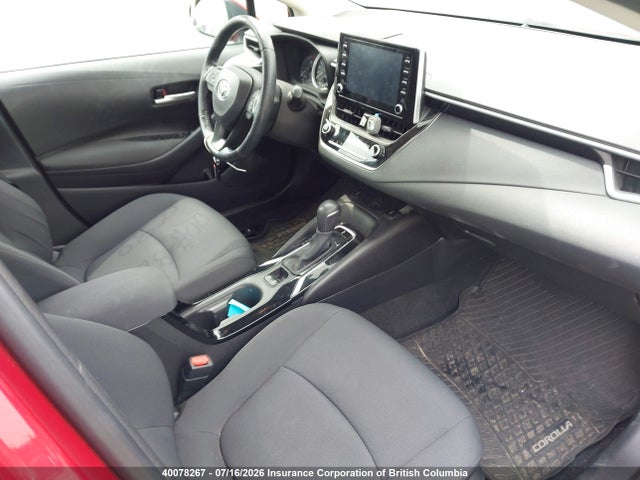 5YFBPMBE3MP152256 Toyota COROLLA LE