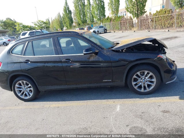 BMW X1 2015 WBAVL1C5XFVY26762 Image 13