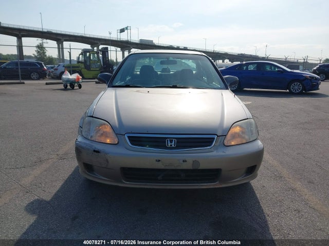 Продажа на аукционе авто 2000 Honda Civic, vin: 2HGEJ6615YH904568, номер лота: 40078271