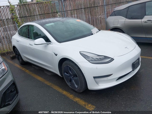 Auction sale of the 2020 Tesla Model 3, vin: 5YJ3E1EAXLF738853, lot number: 40075587