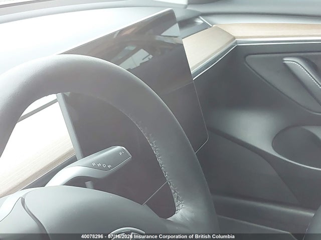 5YJ3E1EA5NF352537 Tesla MODEL 3