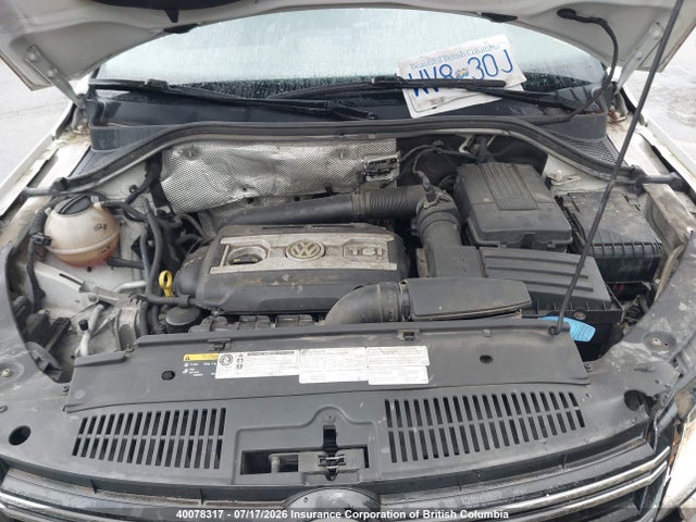 WVGJV3AX4EW572627 Volkswagen Tiguan S/se/sel/r-line