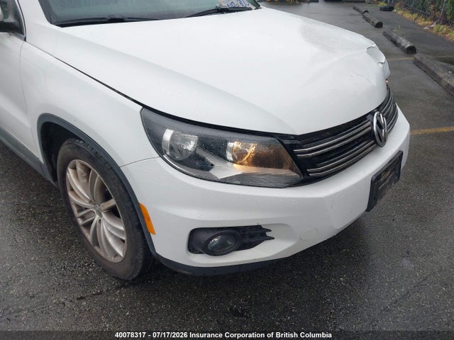 WVGJV3AX4EW572627 Volkswagen Tiguan S/se/sel/r-line
