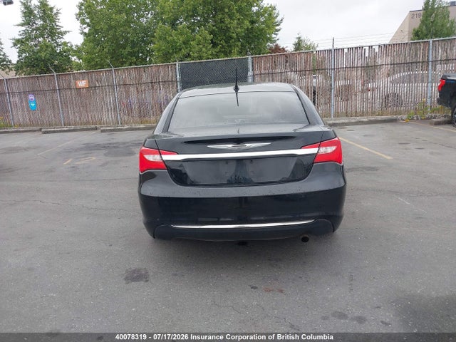 Auction sale of the 2014 Chrysler 200, vin: 1C3CCBAB3EN136802, lot number: 40078319