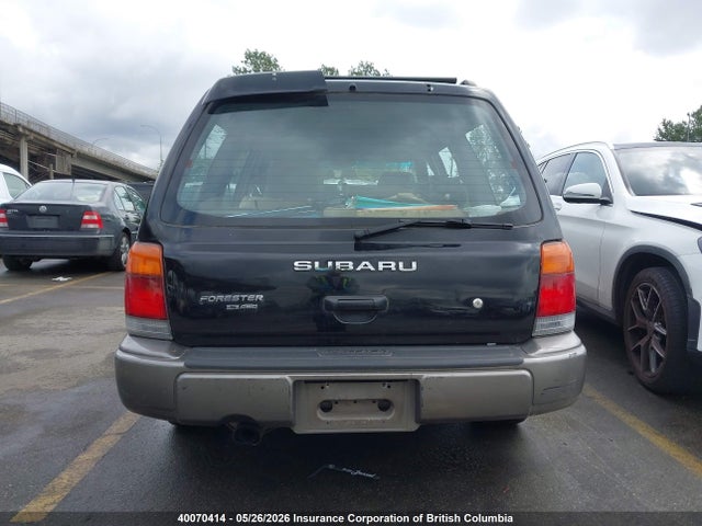 40070414 :رقم المزاد ، JF1SF6552YG705244 vin ، 2000 Subaru Forester S مزاد بيع