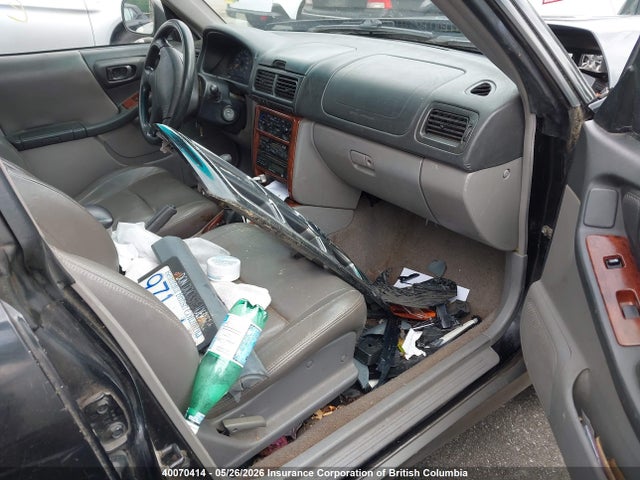 40070414 :رقم المزاد ، JF1SF6552YG705244 vin ، 2000 Subaru Forester S مزاد بيع