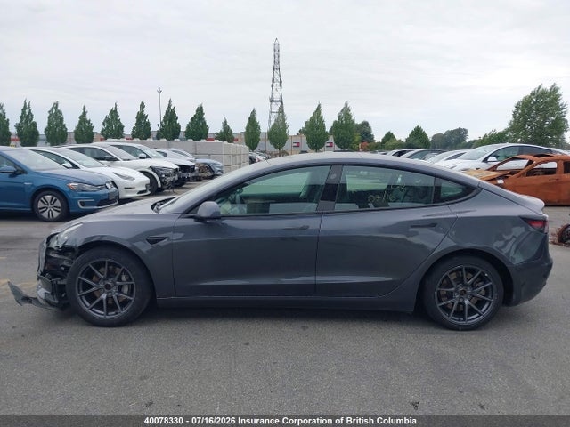 5YJ3E1EB3NF174409 Tesla MODEL 3