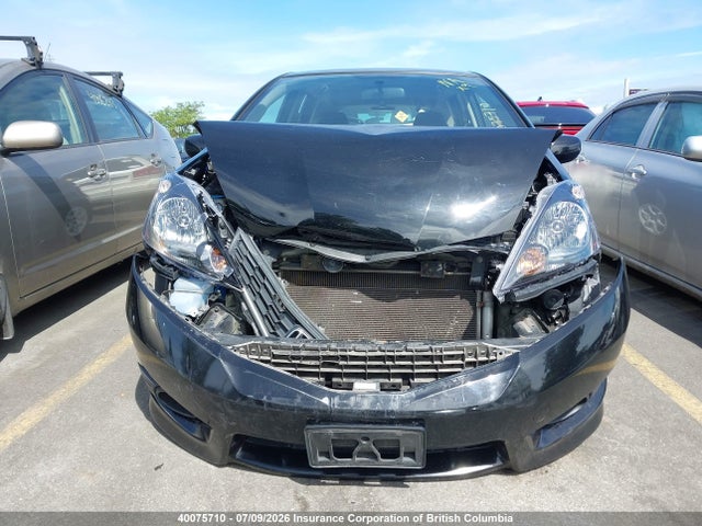 40075710 :رقم المزاد ، LUCGE8G7XD3003358 vin ، 2013 Honda Fit Sport مزاد بيع