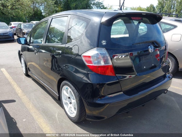 40075710 :رقم المزاد ، LUCGE8G7XD3003358 vin ، 2013 Honda Fit Sport مزاد بيع