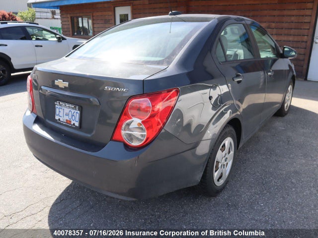 Chevrolet Sonic 2016 1G1JA5SH0G4116215 Image 4