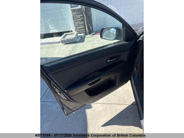 2005 Mazda Mazda3 Gs/gx მანქანა იყიდება აუქციონზე, vin: JM1BK12FX51313438, აუქციონის ნომერი: 40078359
