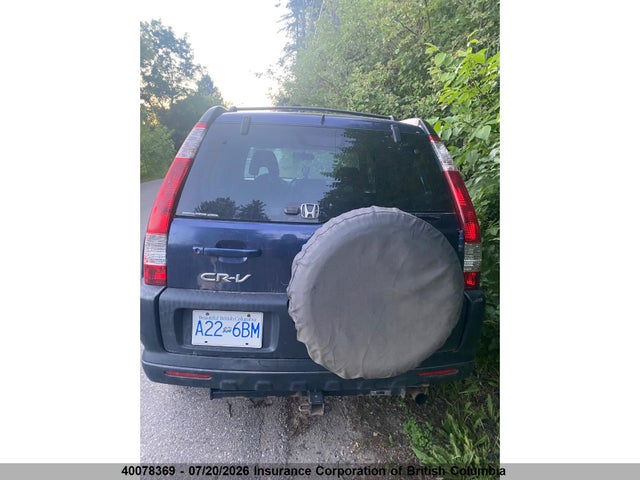 40078369 :رقم المزاد ، JHLRD78875C812421 vin ، 2005 Honda Cr-v مزاد بيع