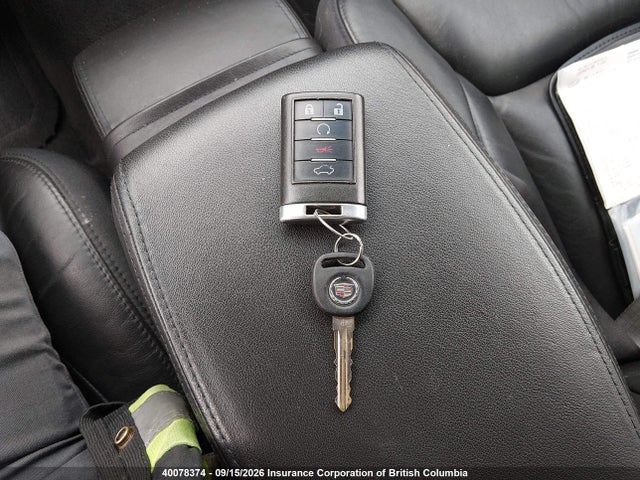 40078374 :رقم المزاد ، 1GE8K9C67BU550283 vin ، 2011 Cadillac Dts مزاد بيع