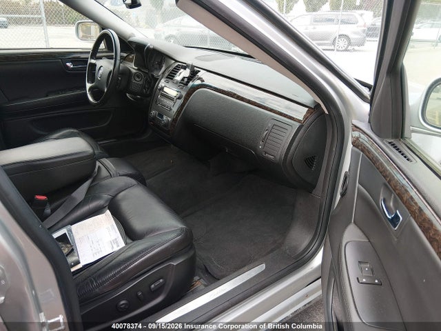 40078374 :رقم المزاد ، 1GE8K9C67BU550283 vin ، 2011 Cadillac Dts مزاد بيع