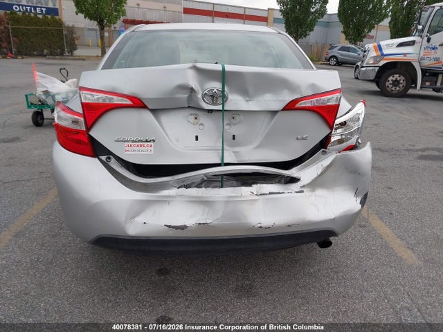 40078381 :رقم المزاد ، 2T1BURHE4FC422403 vin ، 2015 Toyota Corolla L/le/le Pls/prm/s/s Pls مزاد بيع